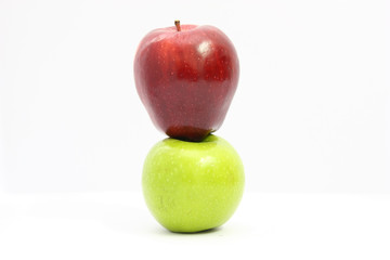 Apple red on green and tomato (haft)