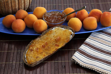Aprikosenmarmelade