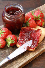 marmellata di fragole
