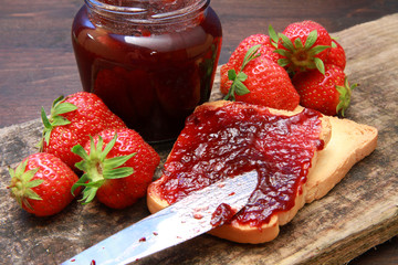 marmellata di fragole
