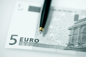 Money euro and pen