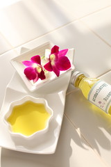 Message oil for spa image