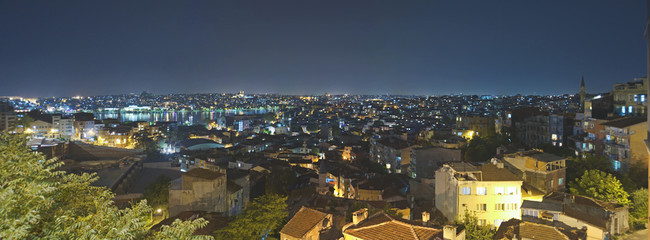 Naklejka premium Cityscape view at night