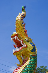 Fototapeta na wymiar Smok w świątyni, Tajlandia.