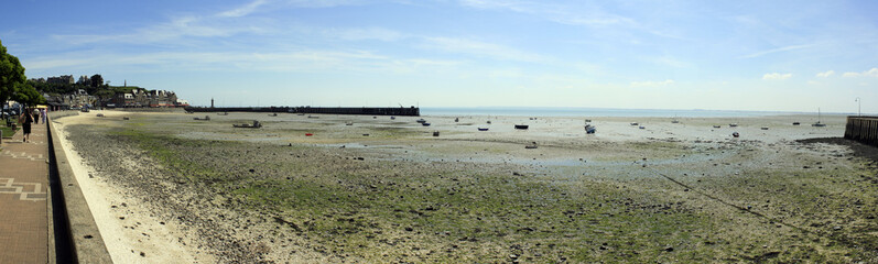 port de Cancale en panoramique