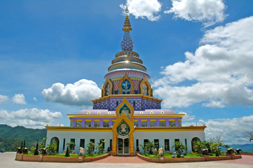 Obraz premium modern stupa