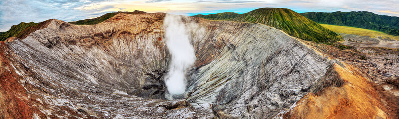 Bromo crater © Olga Khoroshunova