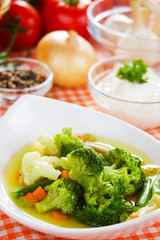 Broccoli and cauliflower soup