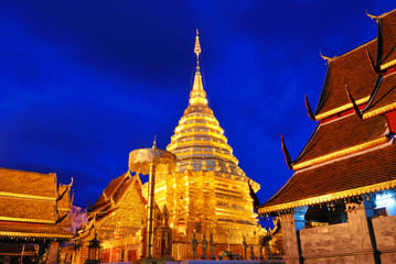 Fototapeta premium Wat Doi Suthep In Chiangmai Thailand