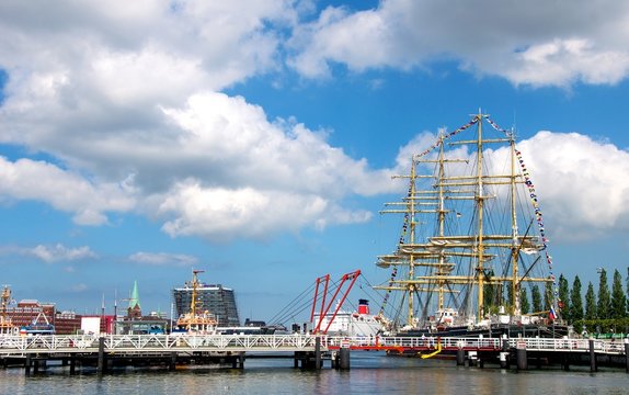 Sailing Kiel