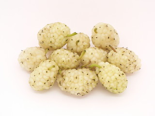 a heap of fresh white mulberries