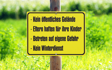 Schild Grundstück