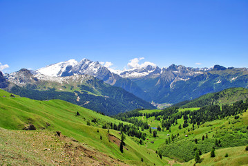 Naklejka na ściany i meble Dolomiti mountains