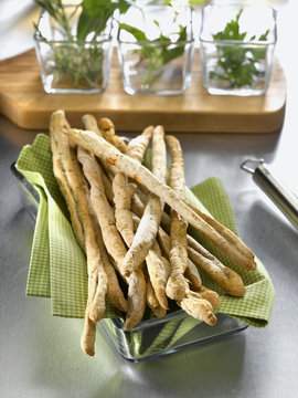 gressins aux herbes - grissini alle erbe
