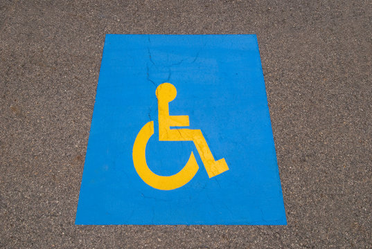 Handicap parking symbol