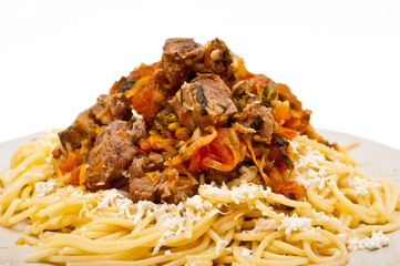 goulash with sphagetti