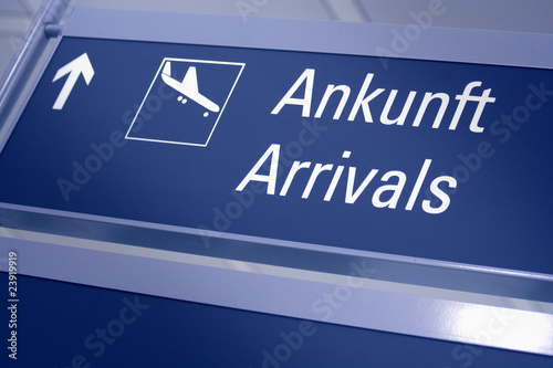 Ankunft Hinweis Auf Flughäfen 7 Buchstaben de.fotolia.com