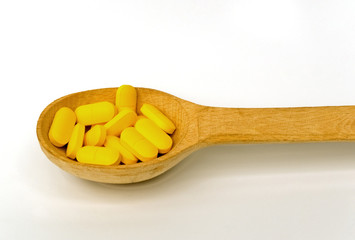 spoon with tablets