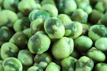 Wasabi Coated Green Peas