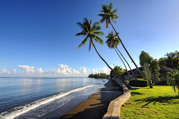Black sand beach, Pirae, Tahiti island, French Polynesia - obrazy, fototapety, plakaty