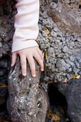 Chile hand on the stone