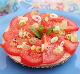 Tomatenbagel