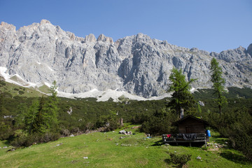 Fototapeta na wymiar Alps close to Mittenwald in Austria