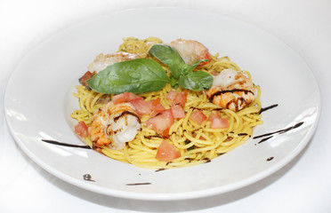 Nudeln mit Scampi