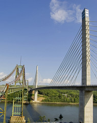 old and new bridges in America