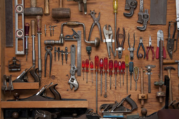 assortment of tools - 23991711