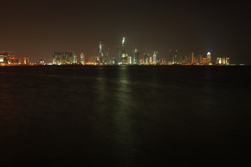 Fototapeta na wymiar Qatar night skyline