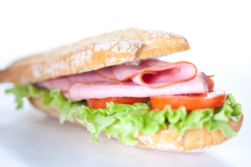 sandwich of ham lettuce and tomato