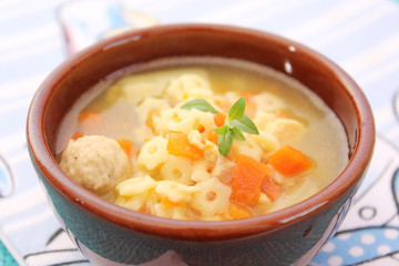 Nudelsuppe