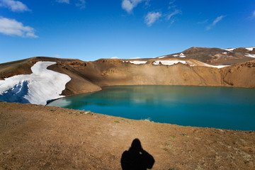 Crater lake © Rhombur