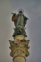 Fototapeta na wymiar Kolumna Niepokalanej w Rzymie (HDR)