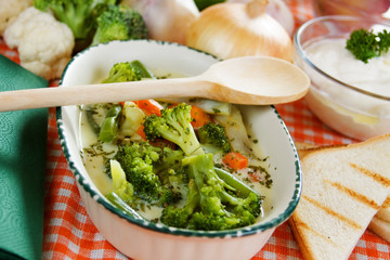Creamy broccoli soup