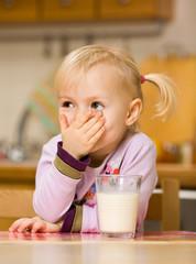 little girl drinking milk © mbt_studio