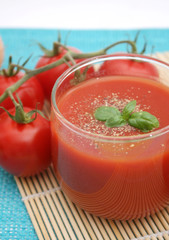 frischer Tomatensaft