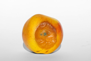 Rotten apple