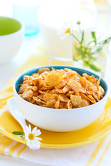 corn flakes  and milk