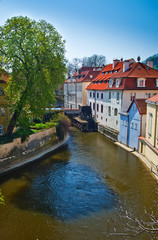 Fototapeta na wymiar Młyn wodny w Pradze