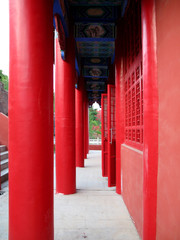 asian red columns