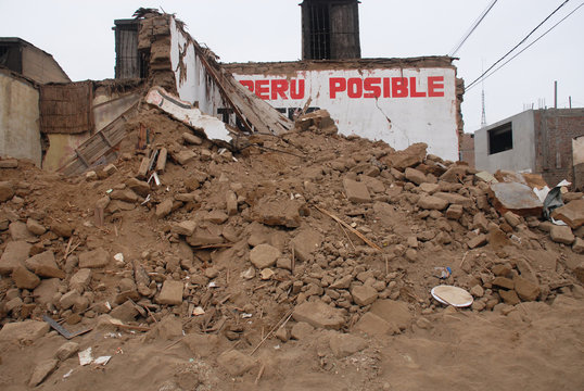 Earthquake in Peru: destroyed house