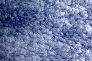 Schäfchenwolken
