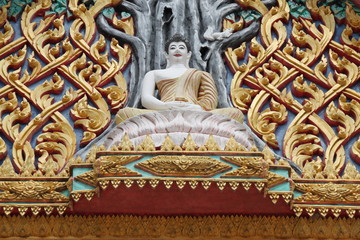 Fototapeta premium art on archway, Wat Nong Toob, Borabue, Mahasarakama