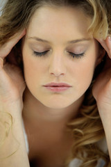 Fototapeta premium Portrait d'une belle femme blonde