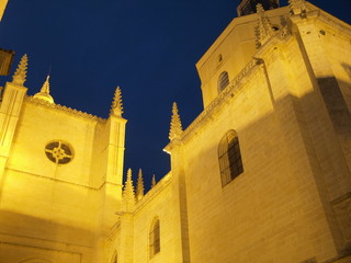 Fototapeta premium Catedral de Segovia por la noche