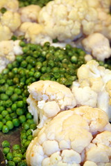 Cauliflower with Peas
