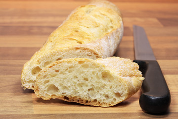 geschnittenes Baguette