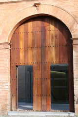 Puerta en el Parador de San Francisco